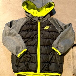 3T nike coat